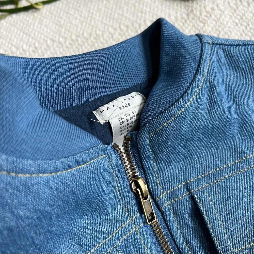 Max Studio Kids Denim Bomber Jacket size small 5/6 - Picture 4 of 5
